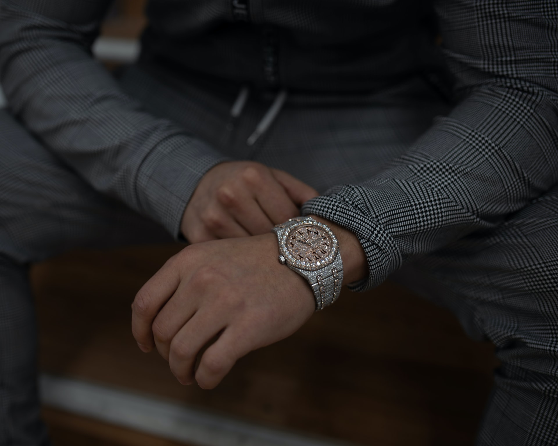 15 Finest Diamond Watches For Males – Degree Up Your Wardrobe in 2022