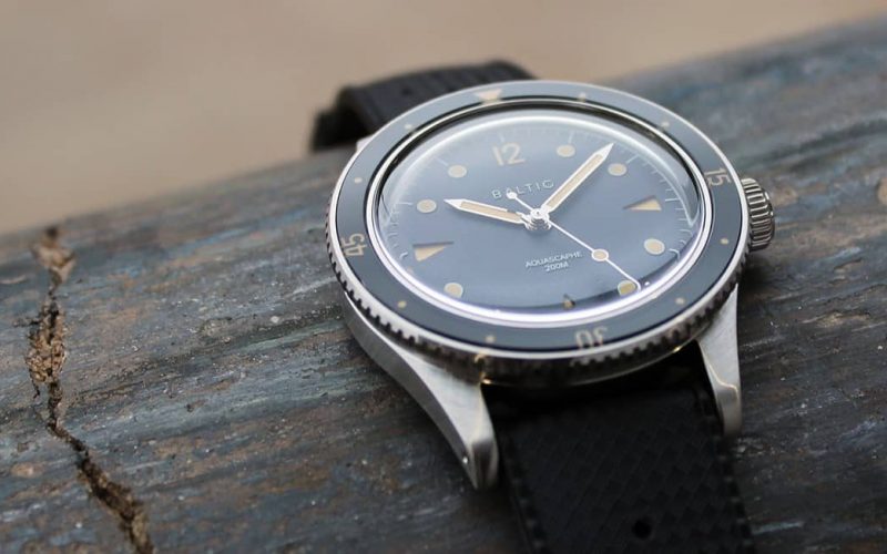 8 Finest Watches for Younger Males to Set New Traits in 2024