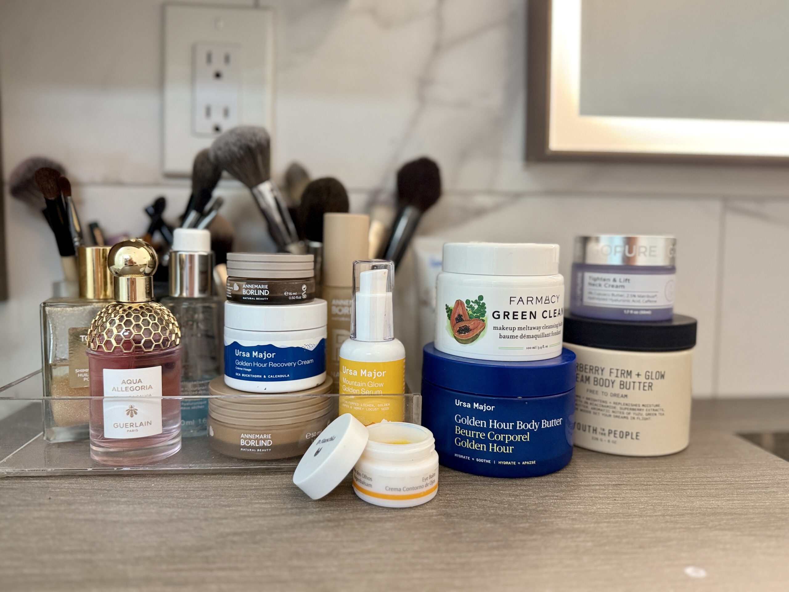 The Greatest Magnificence Merchandise, A Full Routine For Girls Over 40